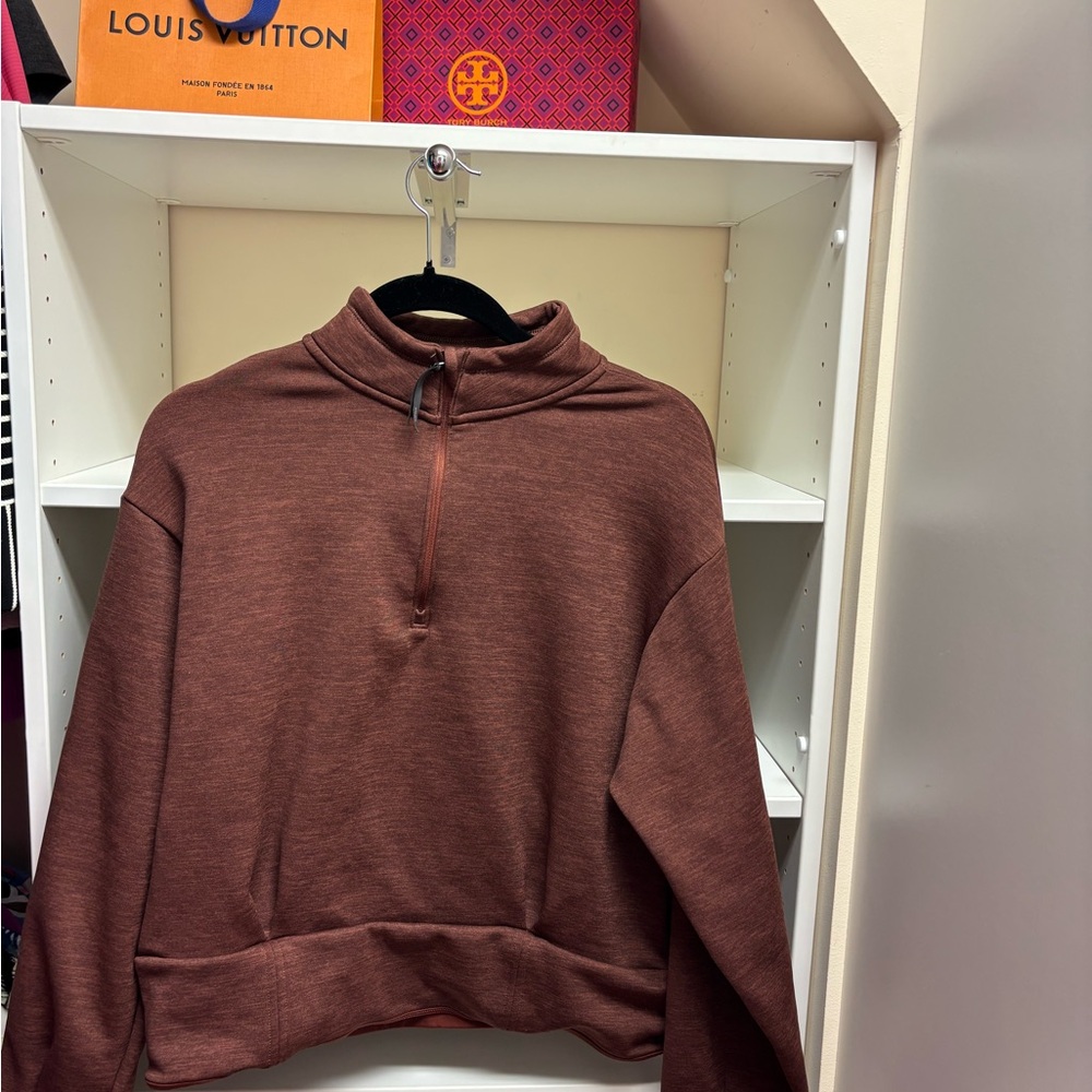 Athleta Cropped 3/4 Zip size Medium NWOT